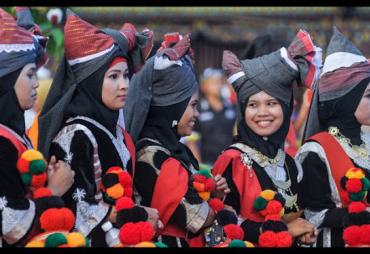 Baju Khas Nagari Padang Magek