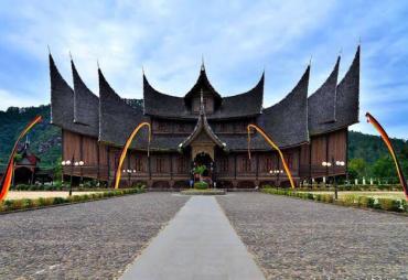 Istano Basa Pagaruyung