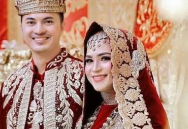 Baju Pengantin Koto Gadang