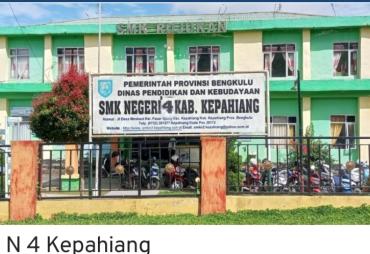 Komite SMKN 4 Bangun Pos Keamanan Siswa