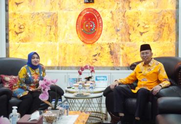 Sekda Provinsi Bengkulu Isnan Fajri silaturahmi dengan Kajati Bengkulu Rina Virawati