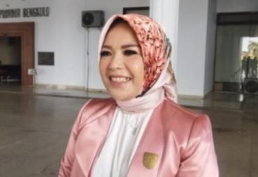 Anggota DPRD Provinsi Bengkulu Zulasmi Oktarina