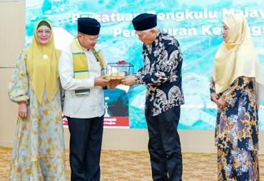 Gubernur Rohidin Bahas Pembangunan RS Bertaraf  Internasional