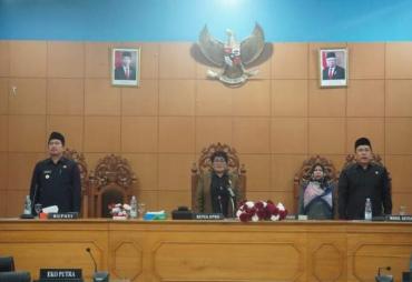 Rapat Paripurna DPRD Bengkulu Utara
