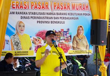 Gubernur Rohidin Pastikan Stok Beras Aman 
