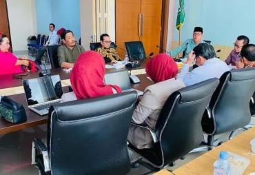 Komisi II DPRD Provinsi Bengkulu menggelar Rapat Kerja bersama Direksi Bank Bengkulu 