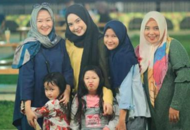 Anggota DPRD Provinsi Ria Oktarina: Kita Perlu Awasi Dampak Penggunaan Gedget Berlebihan Untuk Anak