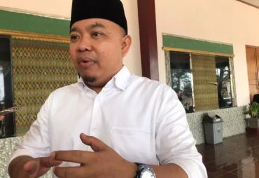 Ketua Komisi I DPRD Provinsi Bengkulu, Dempo Xler, S.IP., M.AP