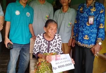 Pembagian BLT DD