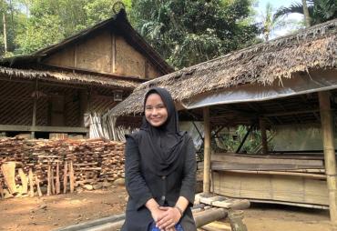 Nadia Ef