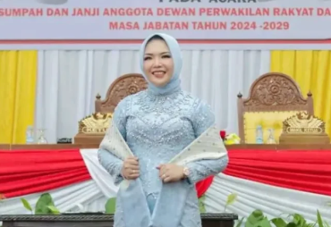 Dewan Provinsi, Zulasmi Octarina: Kerja Keras dan Dedikasi Itu Penting Dalam Menuju Kesuksesan