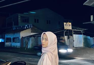 Cerpen Jalan-jalan ka Jam Gadanh Bukittinggi