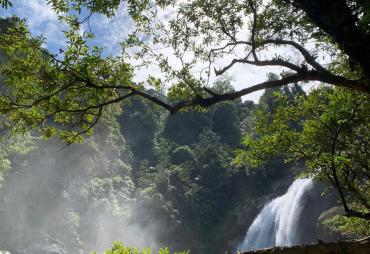 Keindahan Tersembunyi di Alam, Menyusuri Pesona Air Terjun…