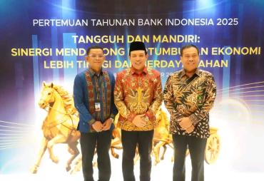 Walikota Dedy Wahyudi Hadiri Pertemuan Tahunan BI 2025,…