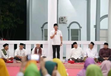 Bupati Bengkulu Utara Arie Septia Adinata