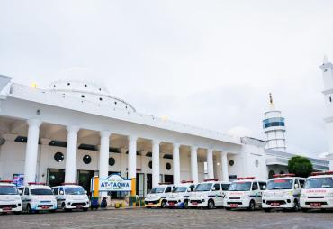 Pemkot Bengkulu Kirim 10 Ambulans dan Bantuan Sembako untuk…