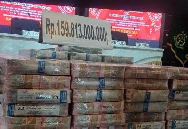 Foto Penampakan Uang Pengganti Kerugian negara, Korupsi Tambang