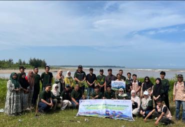Hari Lingkungan Hidup Sedunia: Pelindo  Regional 2 Bengkulu Gandeng MAPEL Perkuat Sabuk Hijau untuk Masa Depan Berkelanjutan