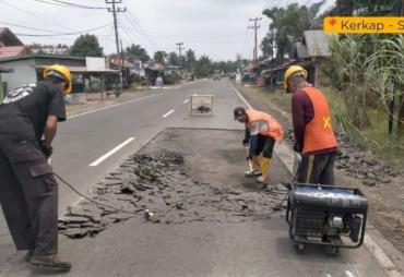 Preservasi Jalan Sebelat–Sp. DPRD Capai 80,72 Persen, PPK…