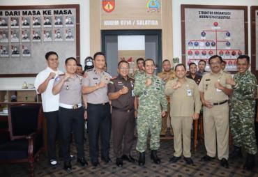 Forkopimda Kabupaten Semarang Beri Kejutan Sambangi Kodim